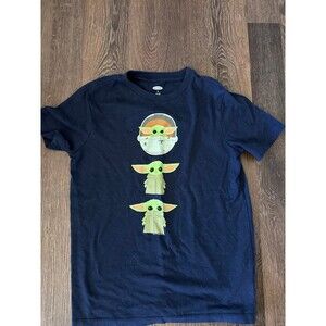 Old Navy Star Wars Baby Yoda Graphic Tee Size Youth Medium